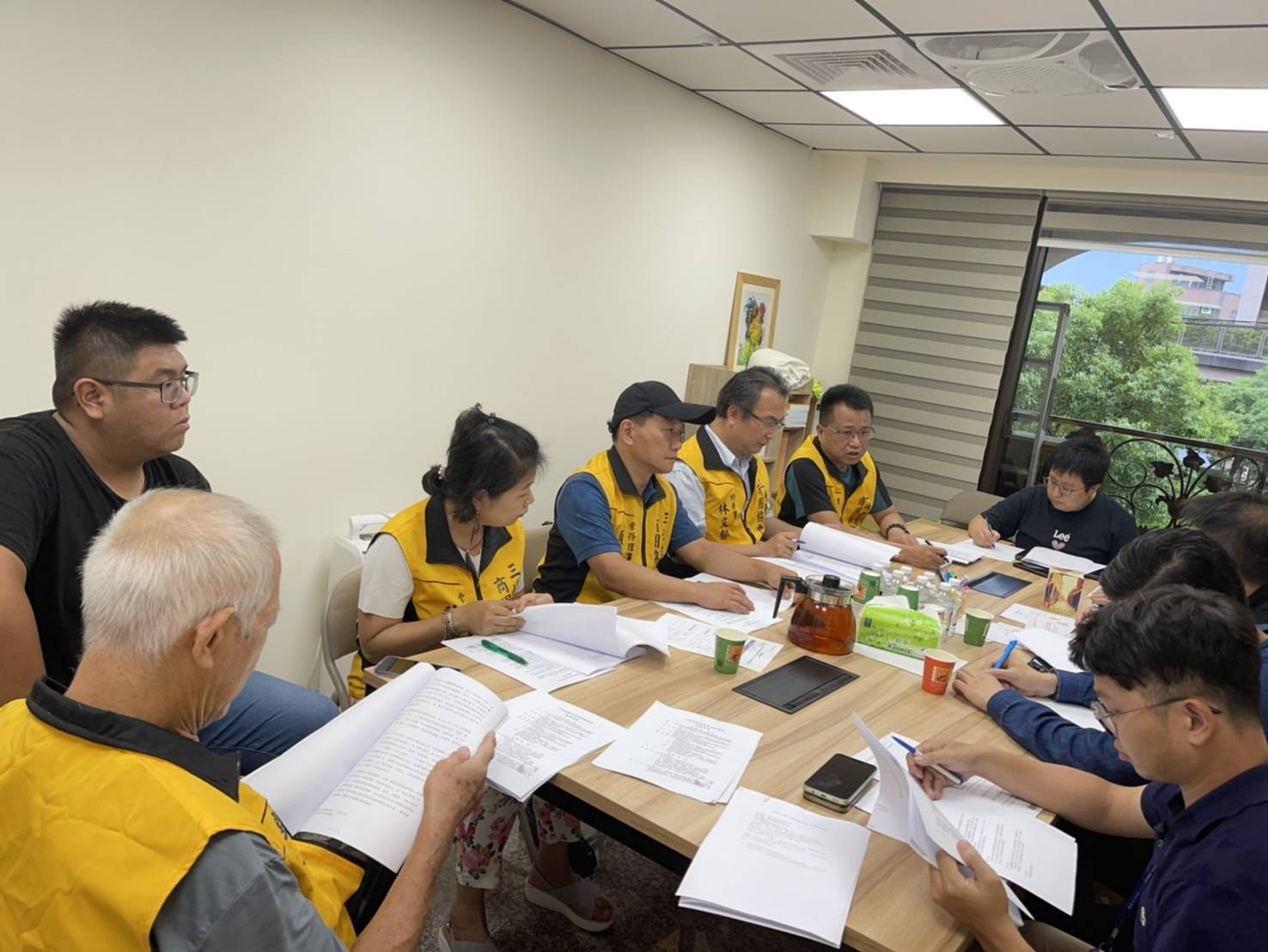 【協會公告】特別感謝「卓冠廷議員服務處」積極針對「新北市老街管理辦法」及「三峽老街管委會」之適法性，造成商圈辦理行銷活動屢遭惡意阻撓及胡亂檢舉，邀集「城鄉局」及「三峽區公所」進行研商 !