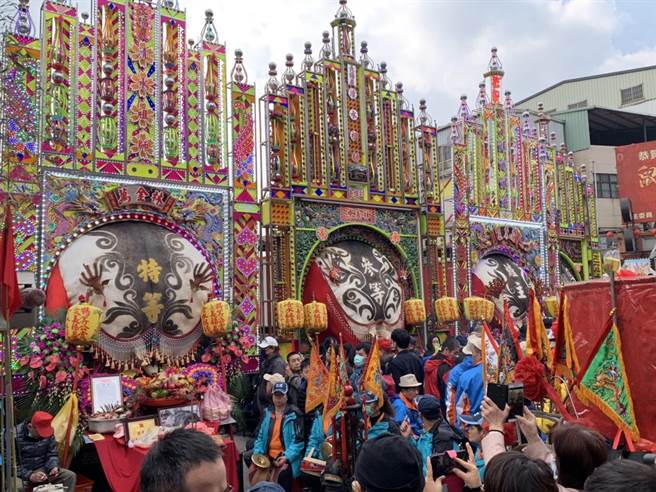 祖師廟賽豬公(每年農曆正月初六)