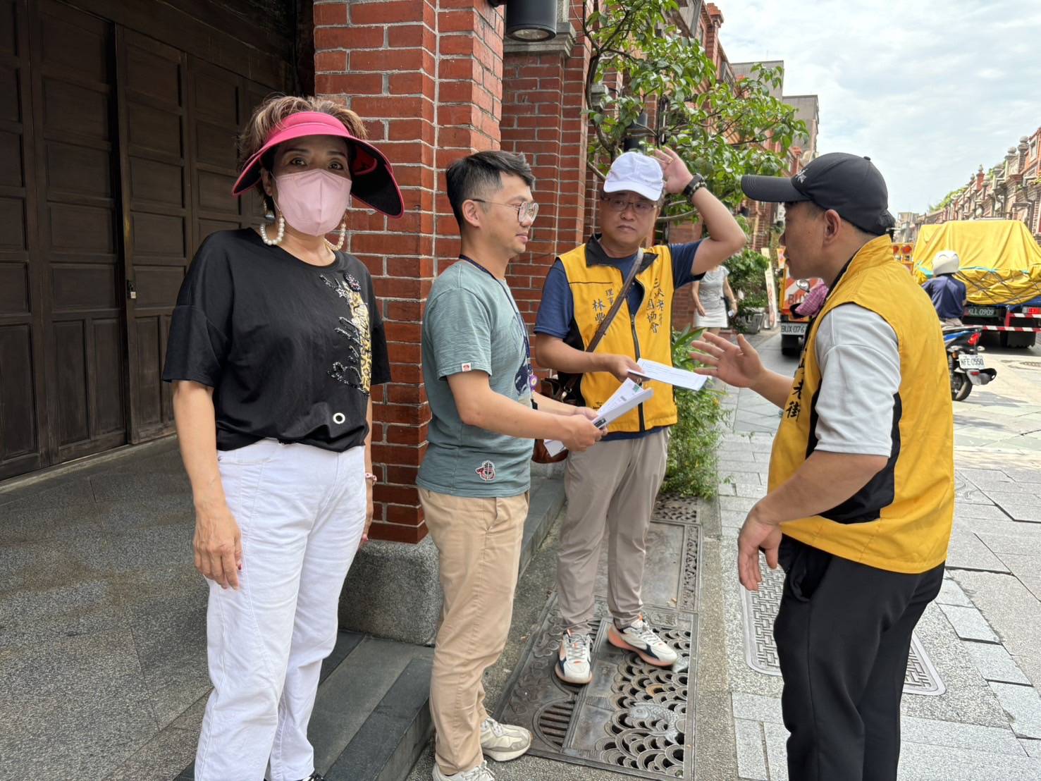 【協會公告】113活絡新北市商圈振興補助 - 「秋遊三峽添好運  新北青創在老街 商圈聯合促銷活動」  申請使用騎樓及相關路權會勘順利完成